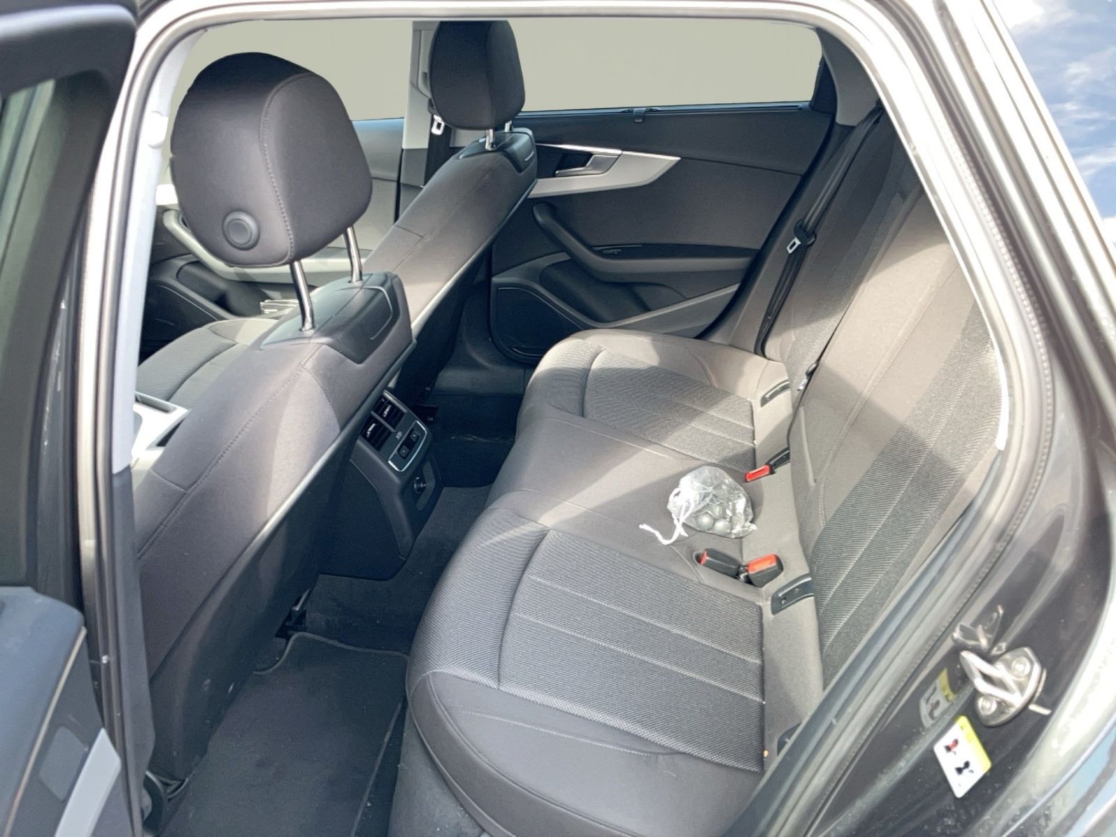 Audi A4 - Bild 13