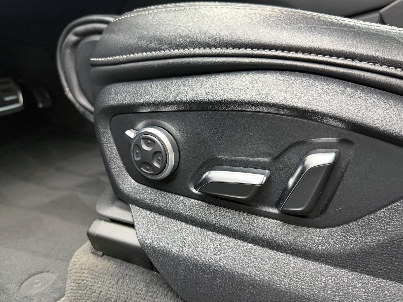 Fahrzeugabbildung Audi 50TDI*S-LINE*