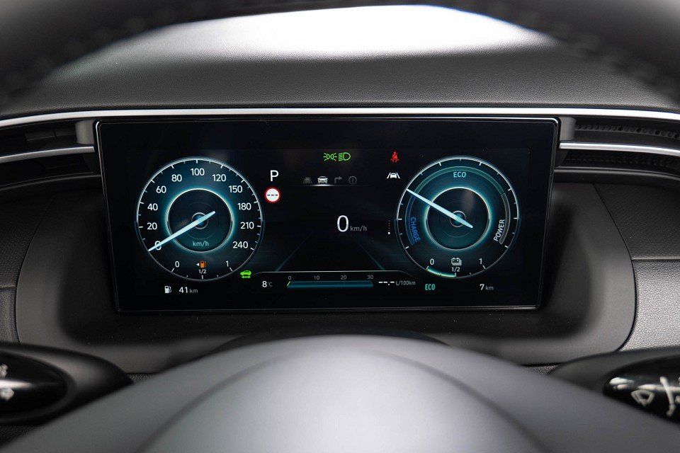 Fahrzeugabbildung Hyundai TUCSON Plug-in-Hybrid 1.6 T-GDi 265PS 6-AT 4WD