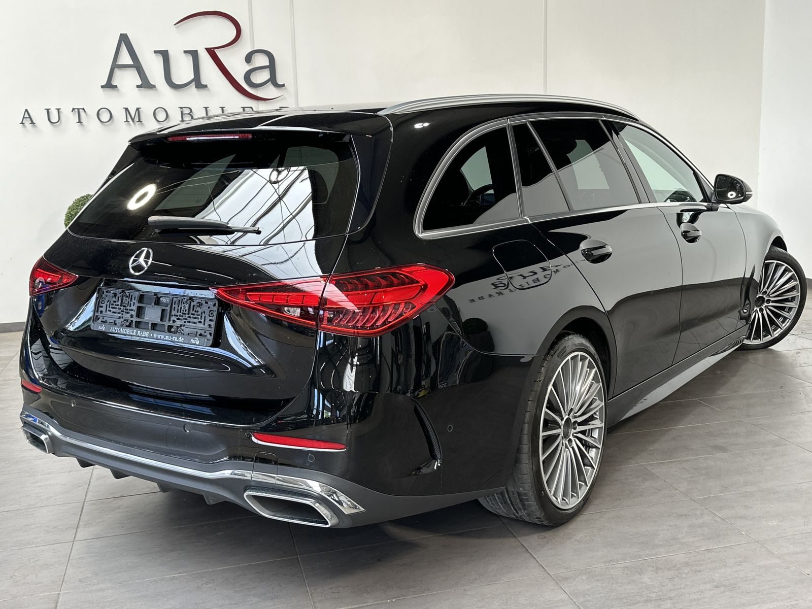 Fahrzeugabbildung Mercedes-Benz C 220d T AMG-Line NAV+LED+DISTRONIC+CARPLAY+SPUR