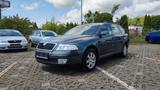 Skoda Octavia Combi Ambiente 1.6l Tüv/Au Neu!!Scheckh. - Skoda Octavia aus 2006: Ambiente