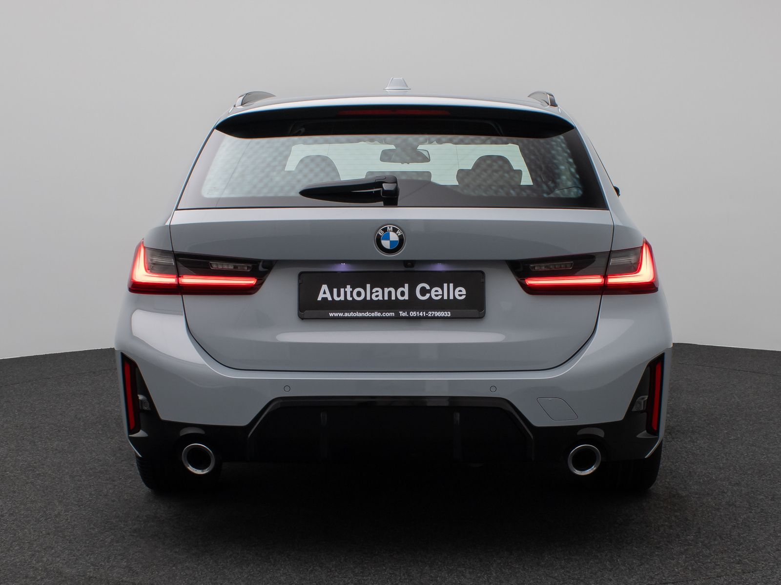 Fahrzeugabbildung BMW 320d M Sport Kamera DAB HUD Fernlichtassis Alarm