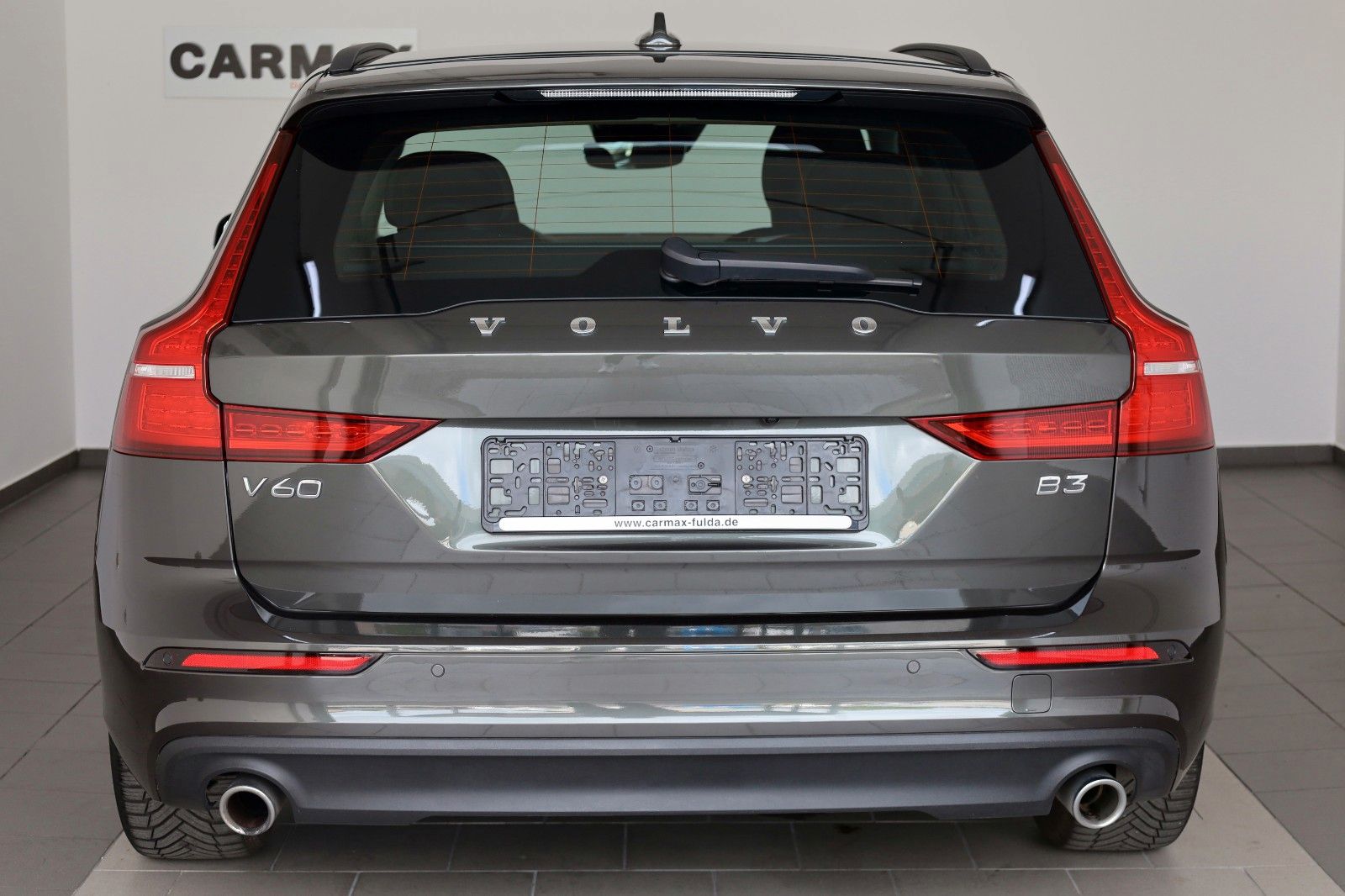 Fahrzeugabbildung Volvo V60 Kombi Momentum Pro,Aut.,Navi,Kamera, AHK el.