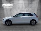 Hyundai i30 Trend*Autom*CarPlay*Klima*ALU*uvm - Hyundai i30 Gebrauchtwagen in Essen