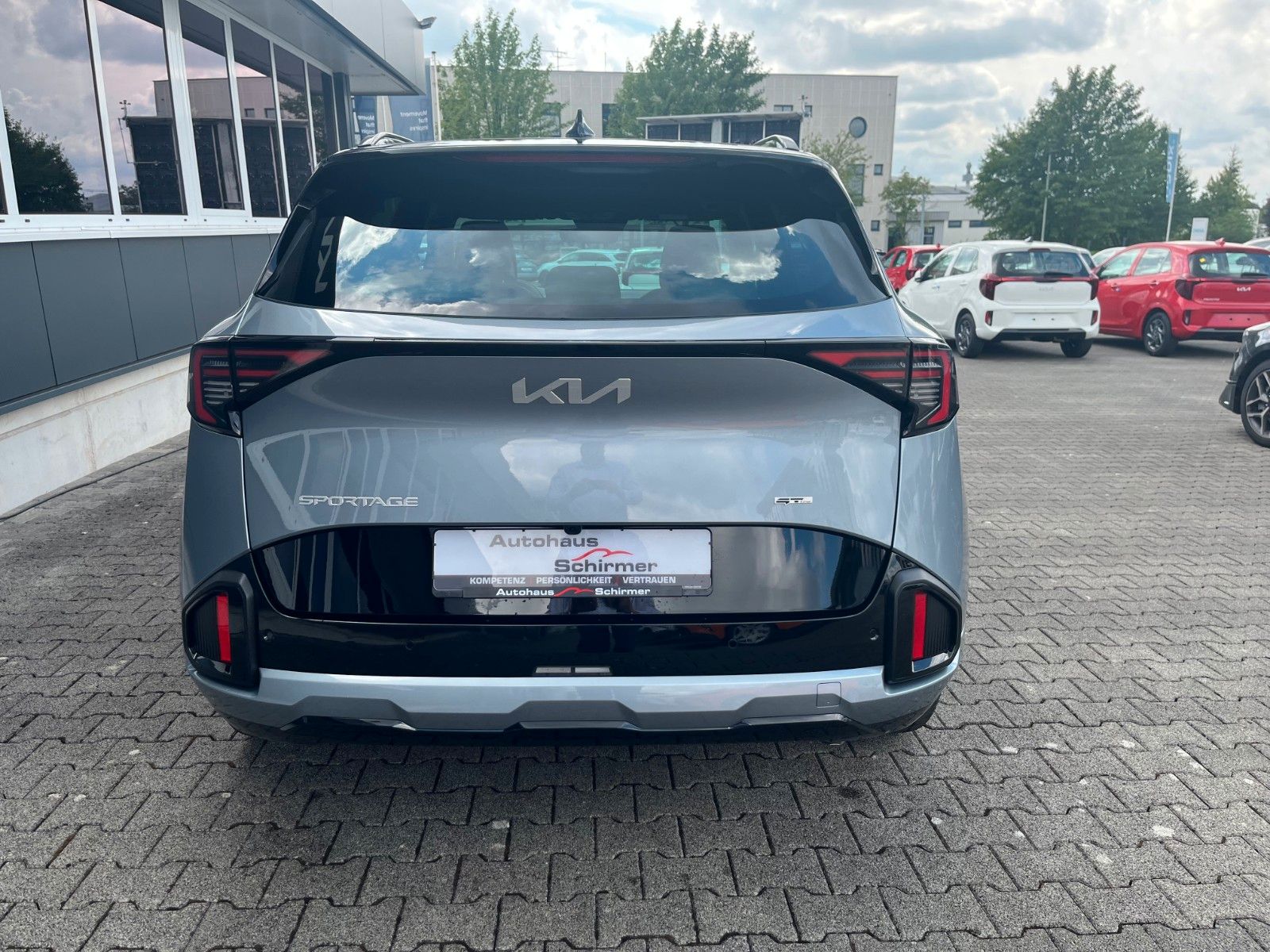 Fahrzeugabbildung Kia Sportage 1.6T AWD DCT GT-LINE SD GD DRI SOUND