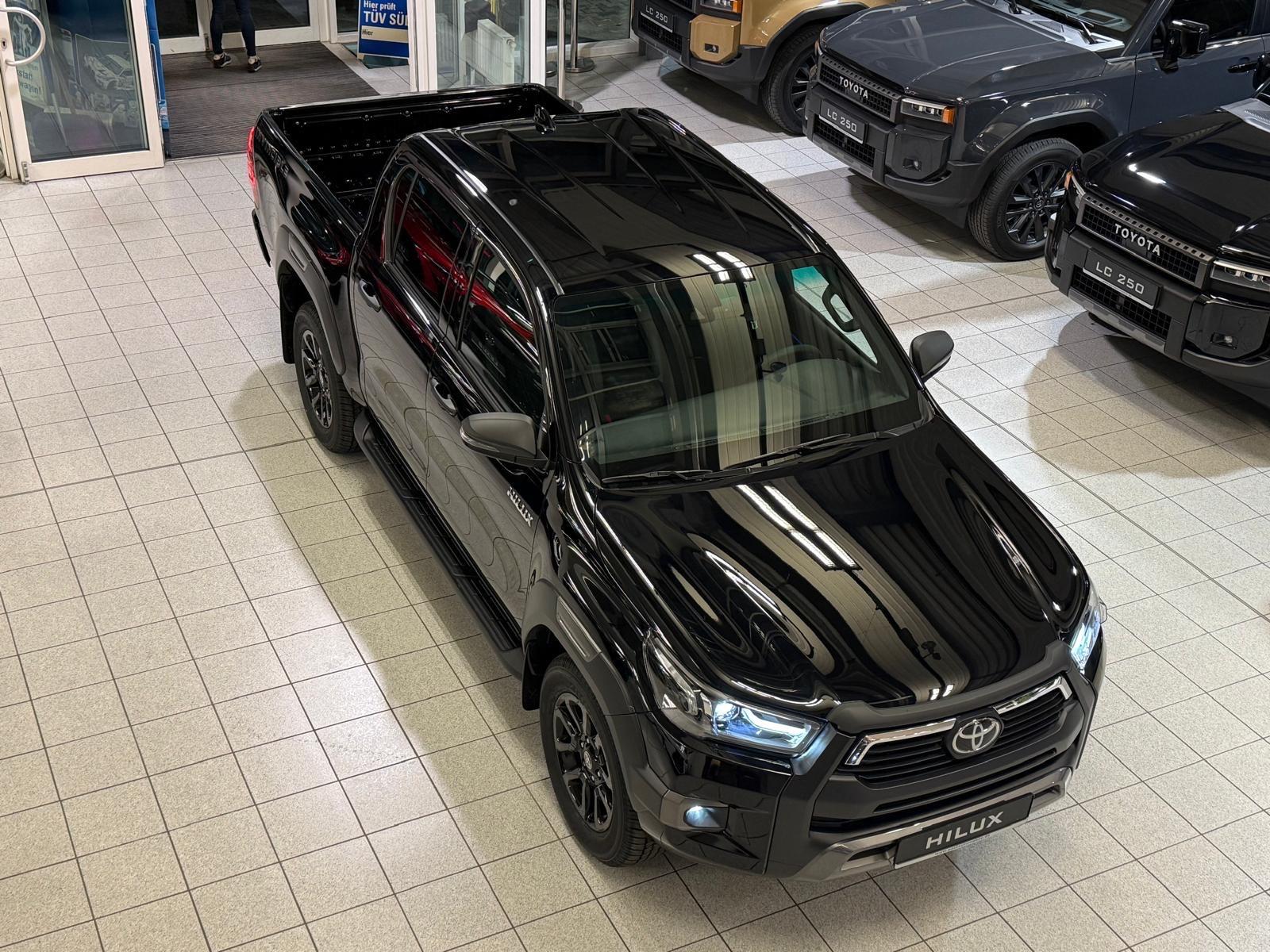 Toyota DOUBLE CAB INVINCIBLE-MILD HYB.-AHK-LEDER-48.490