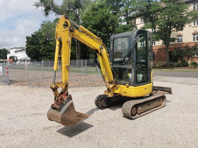 Komatsu PC26 MR -3