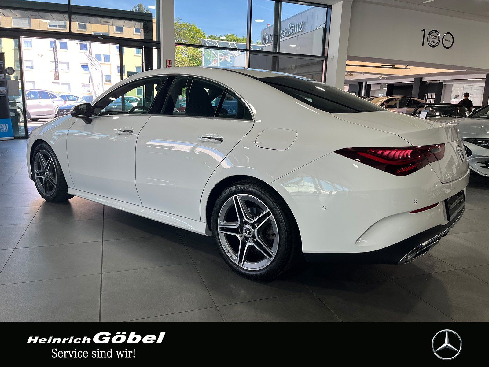 Fahrzeugabbildung Mercedes-Benz CLA 200 AMG+LED+AMBIENTE+KAMERA+TOTWINKEL+WINTER