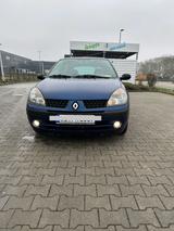 Renault Clio - gebrauchte Renault Clio aus dem Jahr 2002