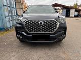 Ssangyong REXTON 2.2 Diesel e-XDi 220 Sapphire 4WD AT - Ssangyong REXTON: Sapphire