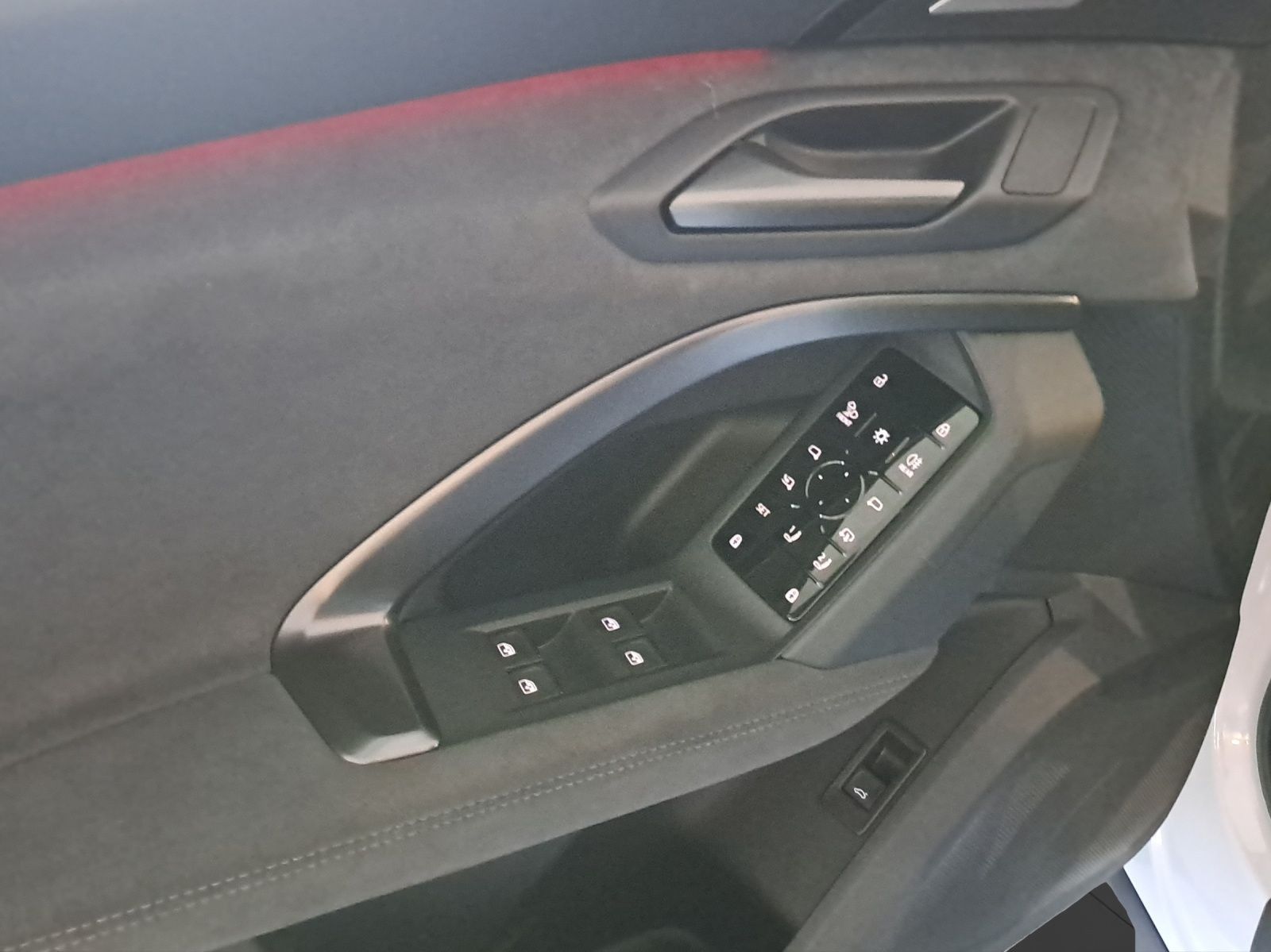 Audi SQ5 - Bild 14