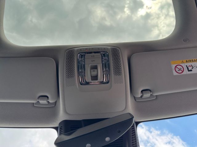 GLA 250 e Progressive Navi Panorama AHK Business