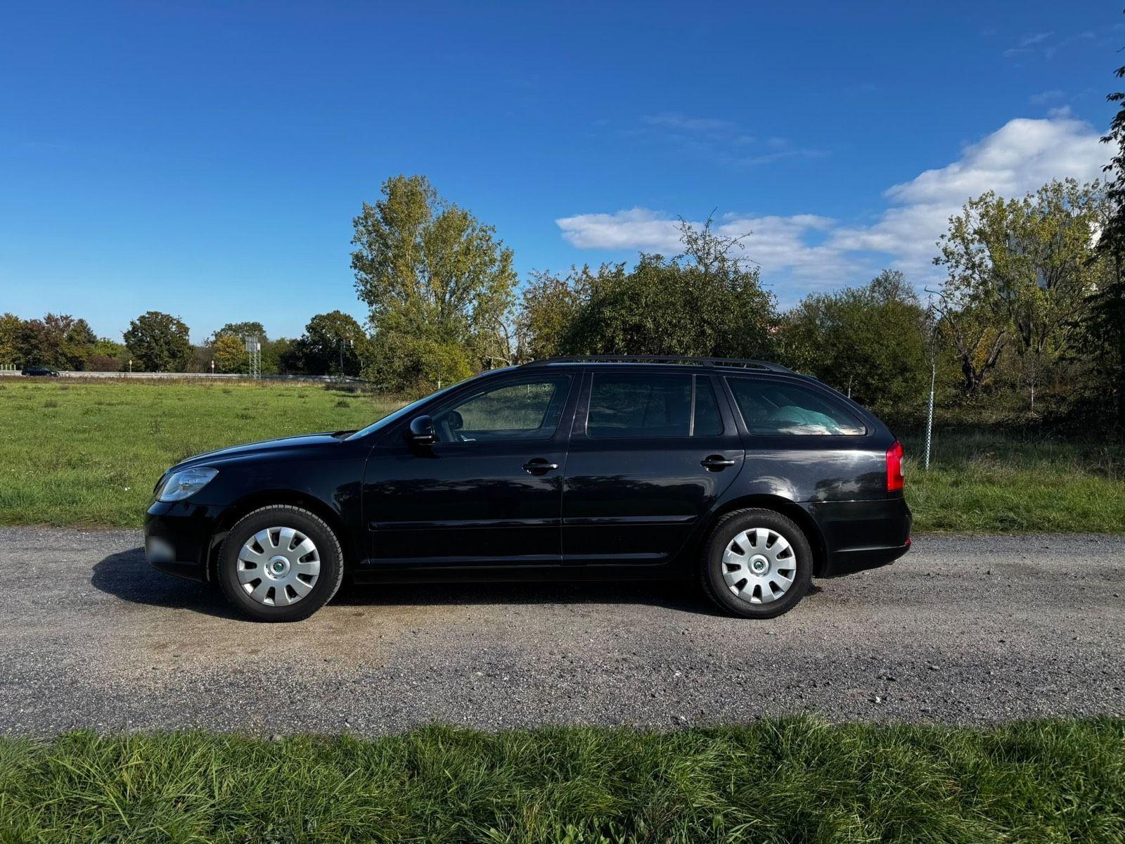 Skoda Octavia 2009 — engine 122 HP (90kW)
