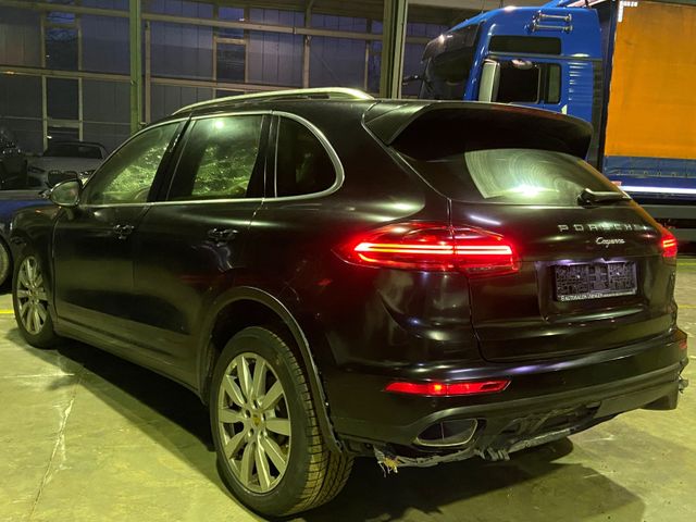 Porsche Cayenne 3,0 Diesel*Pano*18 Wege*AHK*Keyless*Xeno