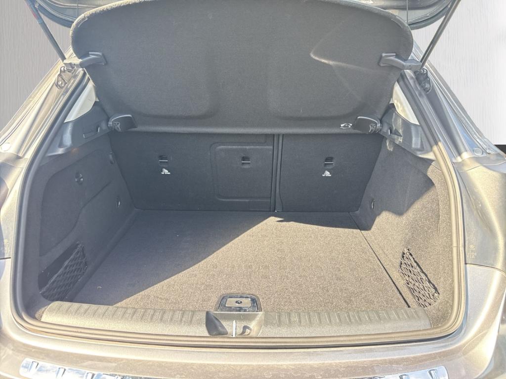 Mercedes-Benz GLA Urban AHK NAV SHZ TEMP RFK LED PDCv+h, миниатюра 12