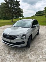 Skoda Karoq SPORTLINE 1.5TSI DSG 50750 km,... - Skoda Octavia: Geländewagen