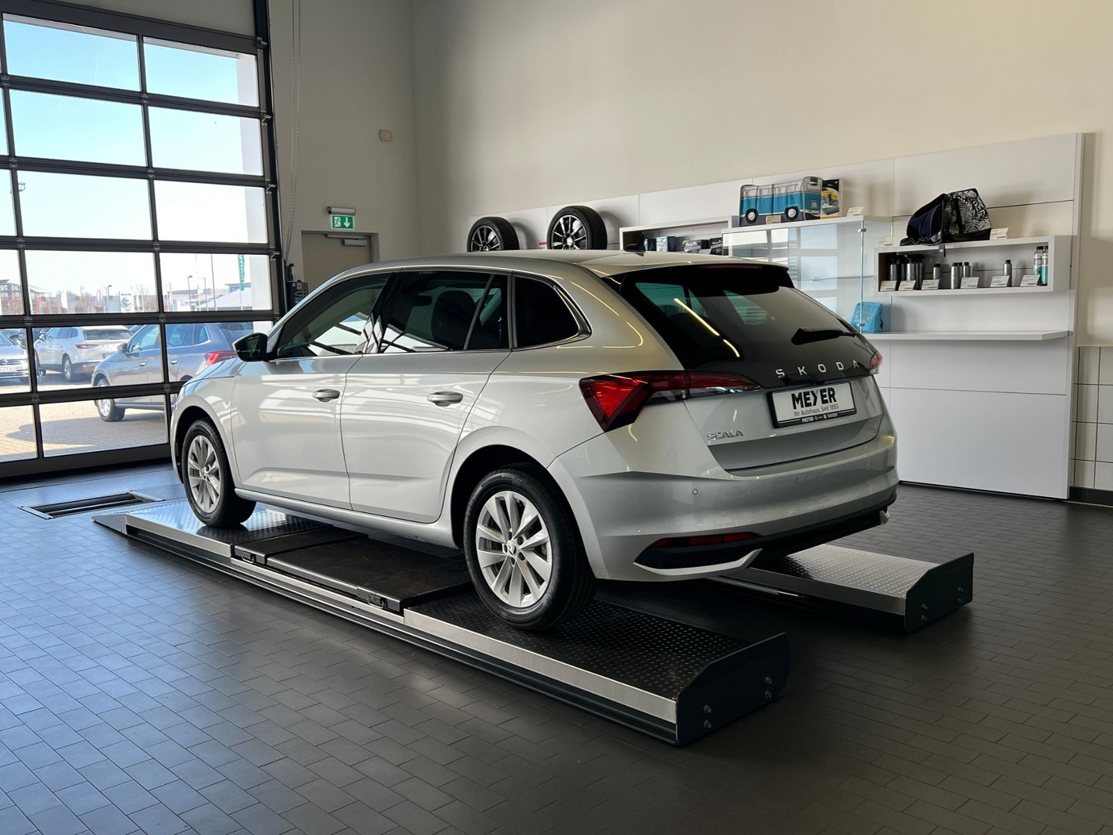 Fahrzeugabbildung SKODA Scala Selection 1.5 TSI DSG *LED, ACC, SmartLink