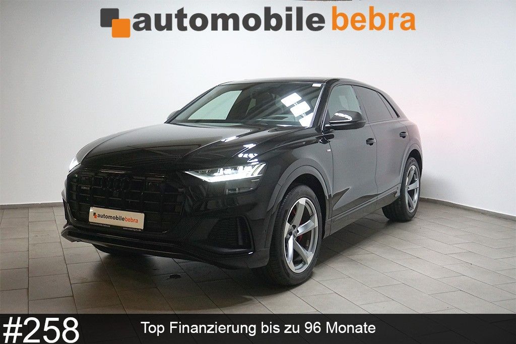 Image of Audi Q8