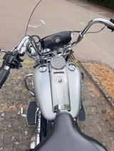Harley-Davidson FLHRC  Road King Classic  - MOTORRAD AUS DEM JAHR 2011