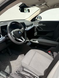 BMW X2 - 10