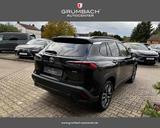 Toyota Corolla Cross Style Teamplayer Hybrid 2,0-l-V... - Toyota Corolla Cross Style mit Hybrid-Antrieb (Benzin/Elektro)