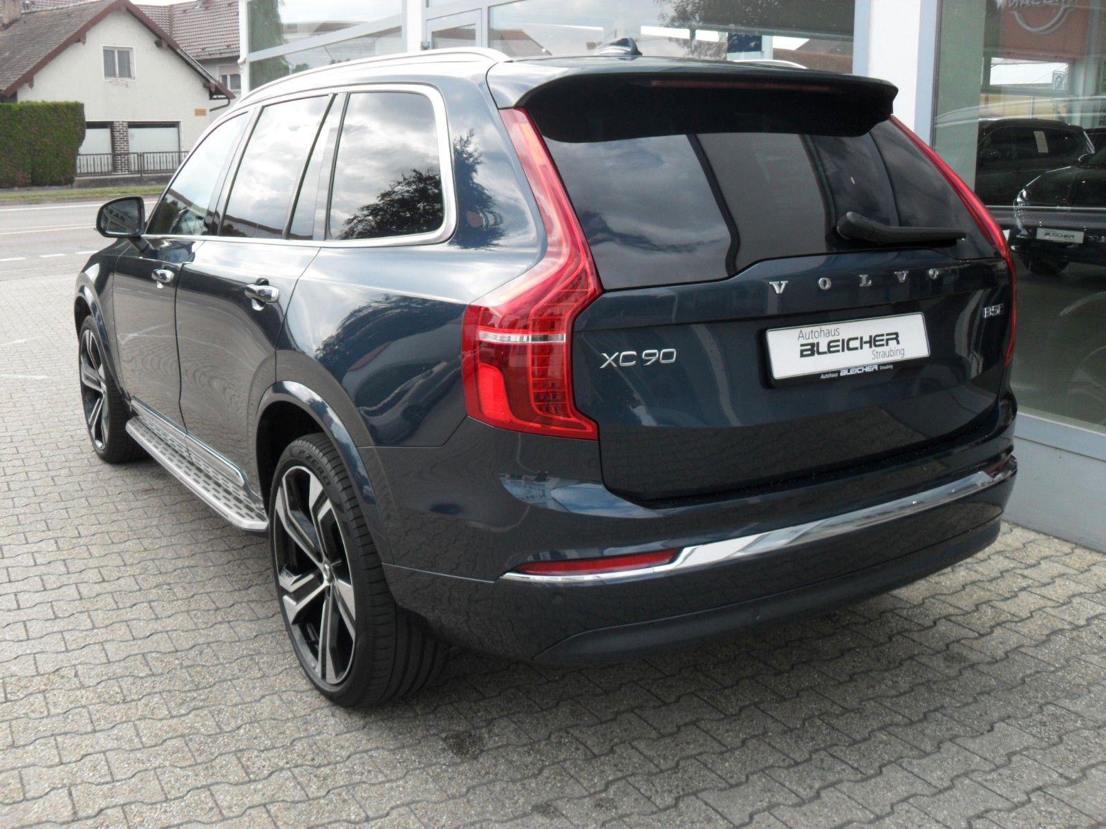 Fahrzeugabbildung Volvo XC 90 Ultimate Bright AWD