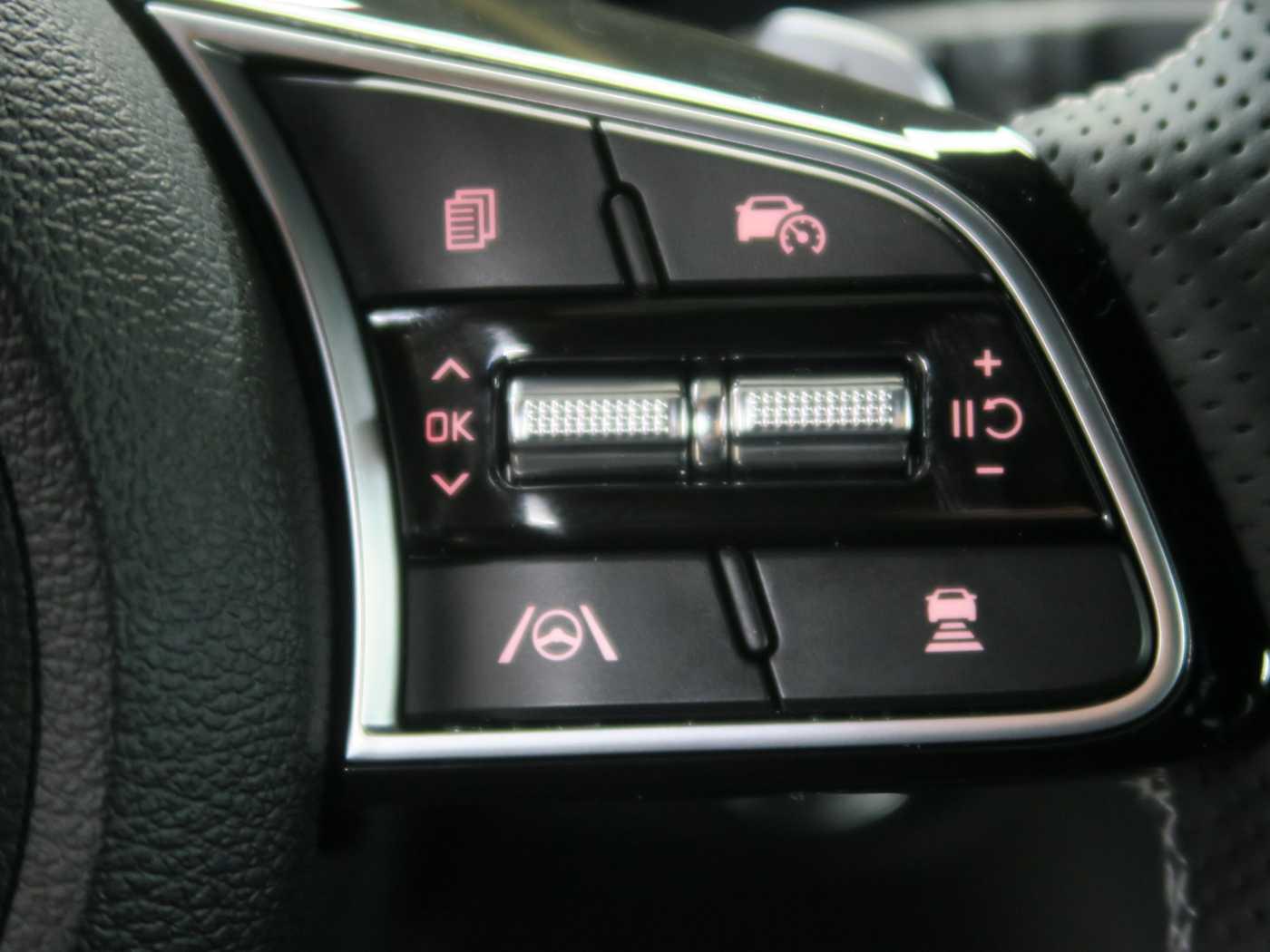 Kia Ceed Sportswagon 1.5 T-GDI ISG DCT7 OPF GT Line