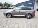 Mitsubishi Outlander Edition 4WD*AHK-Sitz- und Lenkradheizu - Mitsubishi Outlander mit Benzin-Antrieb: Allradantrieb