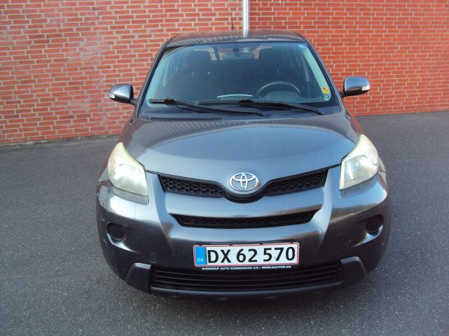 Toyota Urban Cruiser 1,33-l-Dual-VVT-i 4x2 Town