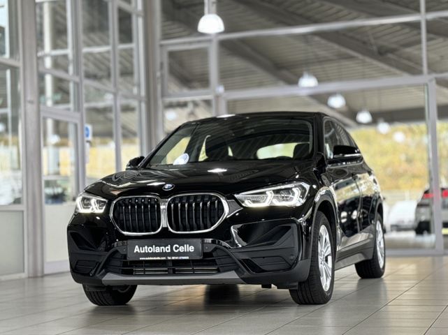 BMW X1 xD25e Navi PDC GeschwindigReg DAB ParkAss LED