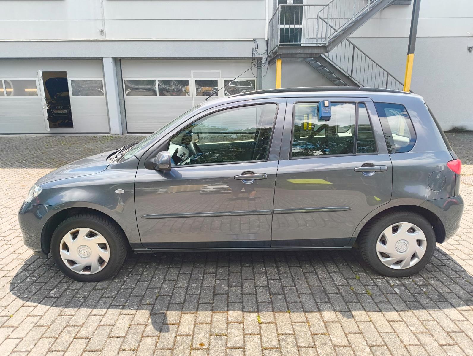 Mazda 2 Lim. 1.4 *TÜV 9/2026*