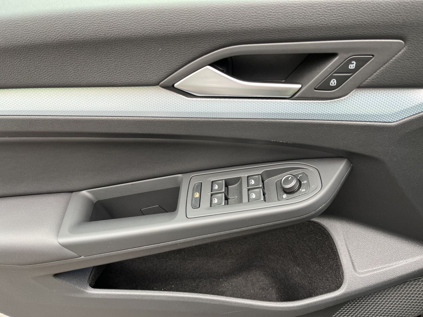 Volkswagen Golf - Bild 14