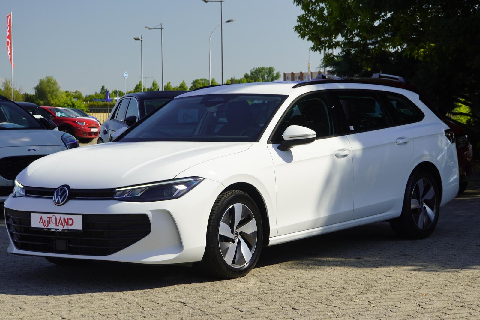 Volkswagen Passat 1.5 eTSI DSG LED ACC Navi Kamera, миниатюра 2