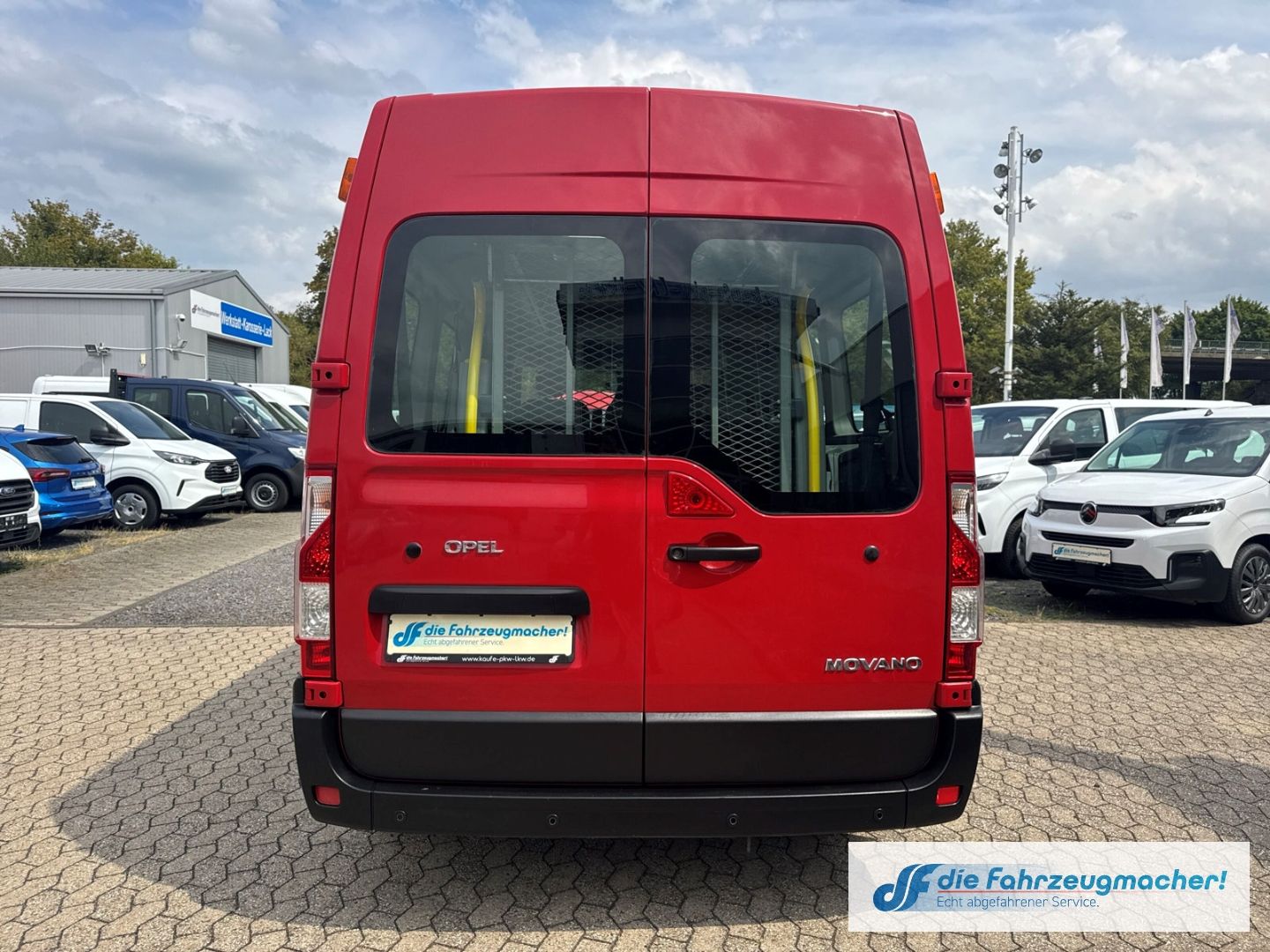 Fahrzeugabbildung Opel Movano StandHZG PDC Berganfahrass.*8036