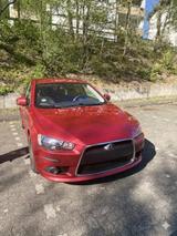 Mitsubishi Auto Mitsubishi - Mitsubishi Lancer mit Diesel-Antrieb: Limousine