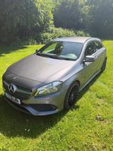 Mercedes-Benz A 180 BlueEFFICIENCY Style Edition Style Edition - Mercedes-Benz A-Class: Style Edition