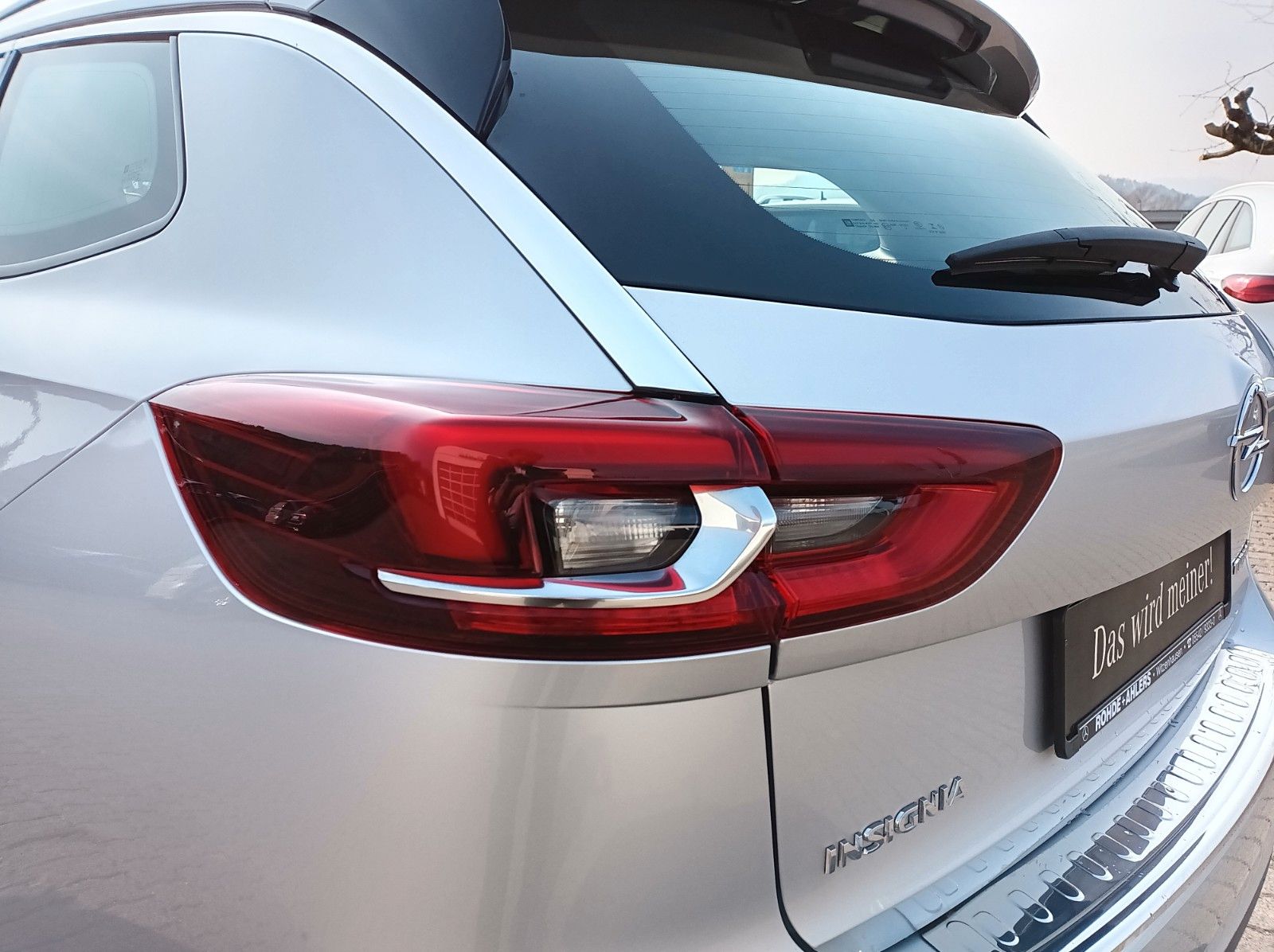 Fahrzeugabbildung Opel INSIGNIA B+SPORTSTOURER+BUSINESS+KAMERA+AHK+SH++