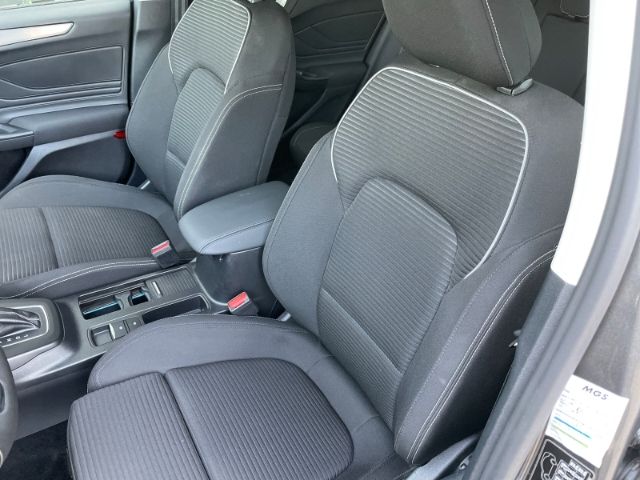 Fahrzeugabbildung Ford Focus 1.0 EcoBoost Mild-Hybrid Titanium X Autom.