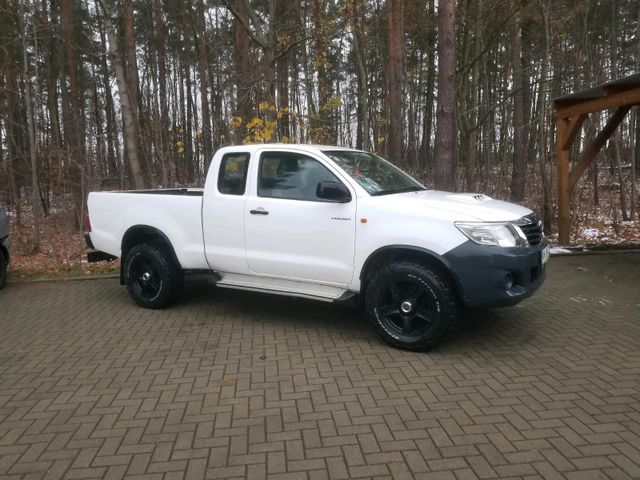 Toyota Hilux 2.5 1.Hand Scheckheft!!!