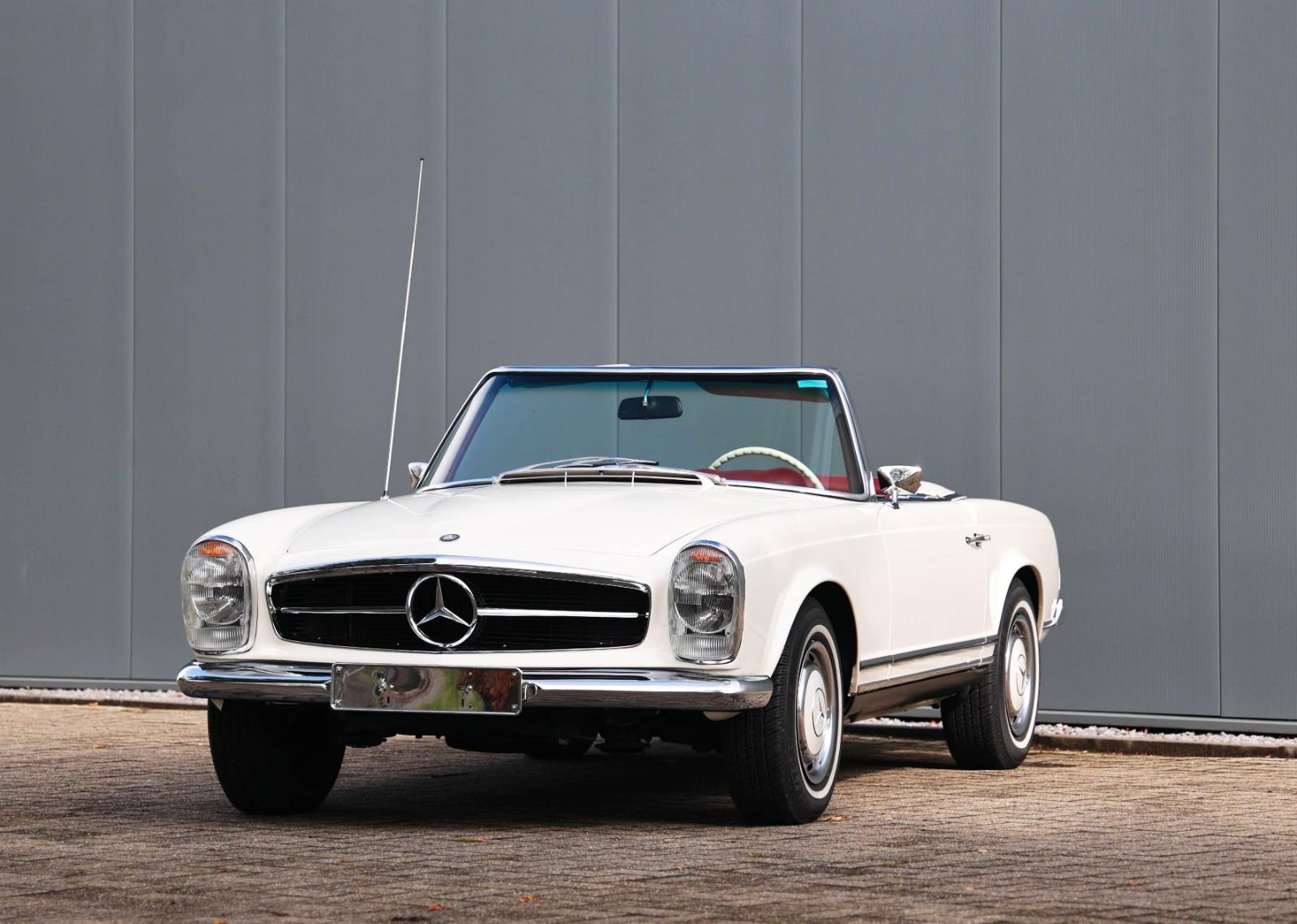Mercedes-Benz 280 SL Pagoda