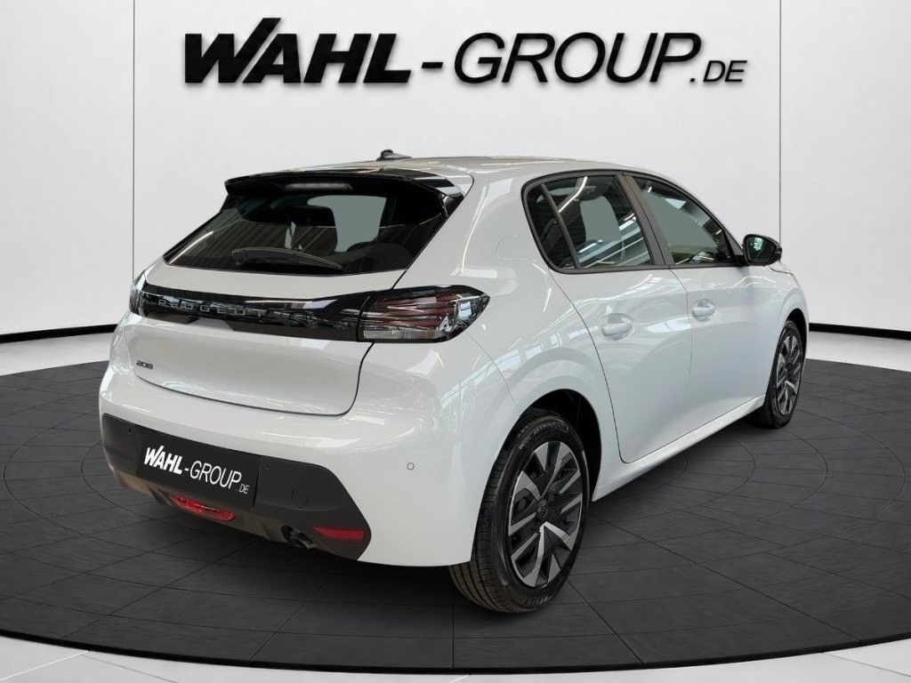 Peugeot 208 - Bild 8