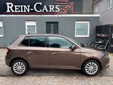 Skoda Fabia 1.0 Clever/II.HD/KAM/NAV/AUTOM./SHZ/TEMP/ - Skoda Fabia: mit Navigationssystem