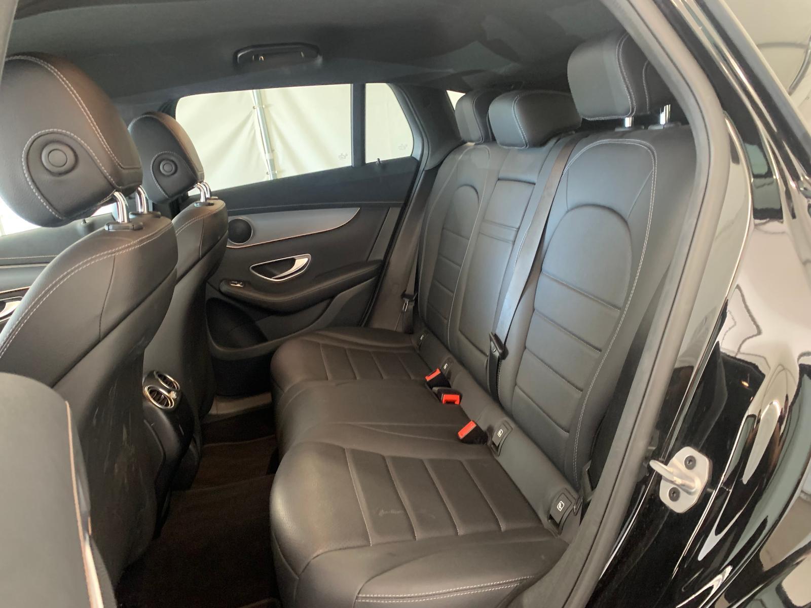 Mercedes-Benz EQC 400 4M DISTRONIC/LEDER/20"ZOLL/MB-LED