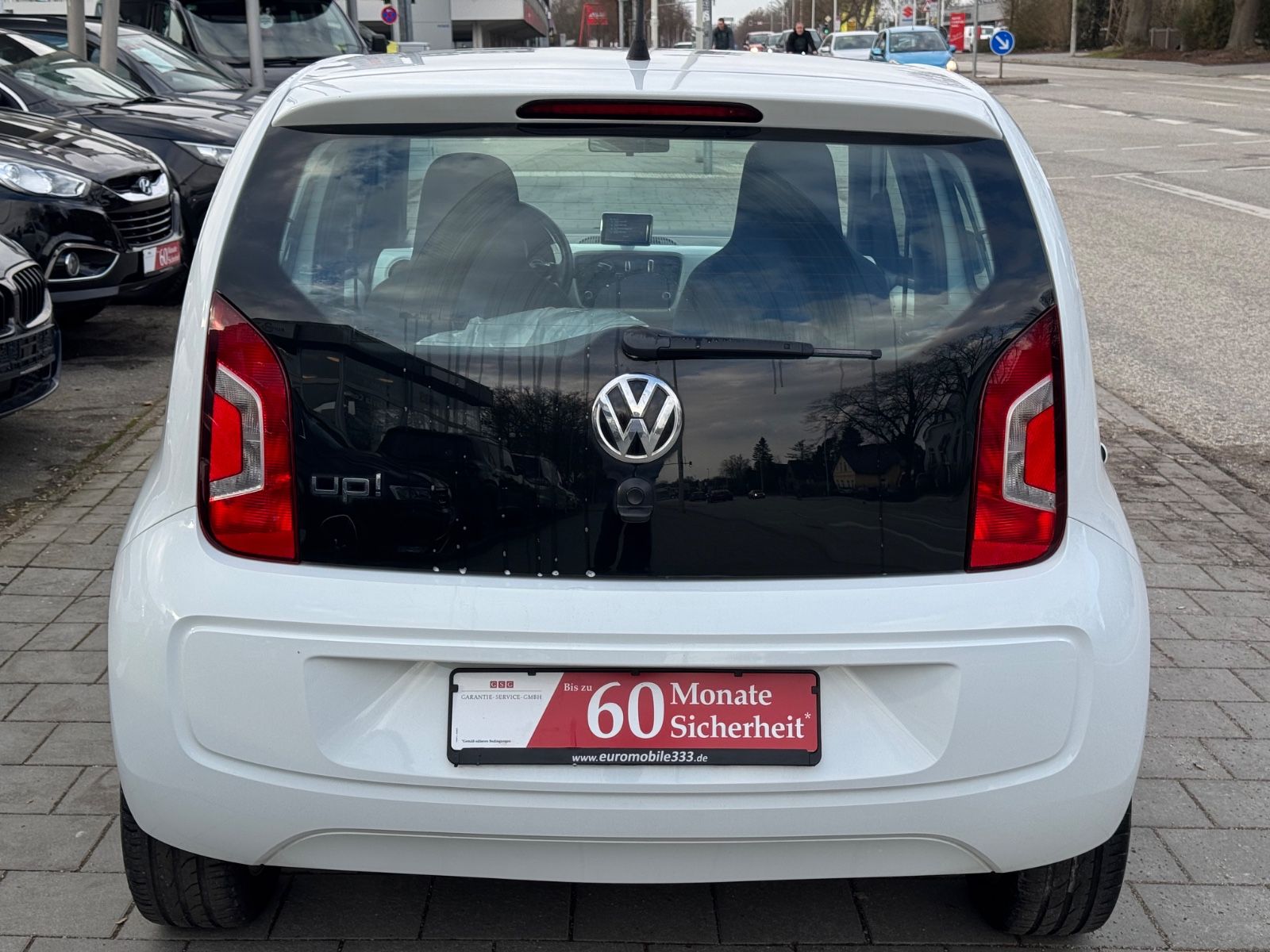 up! *Sitzheizung*Radio*Klima*Navi*1-Hand*44KW*