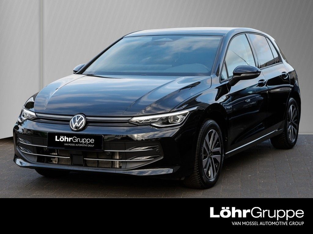 Volkswagen Golf VIII 1.5 eTSI DSG Energy AHK/Navi
