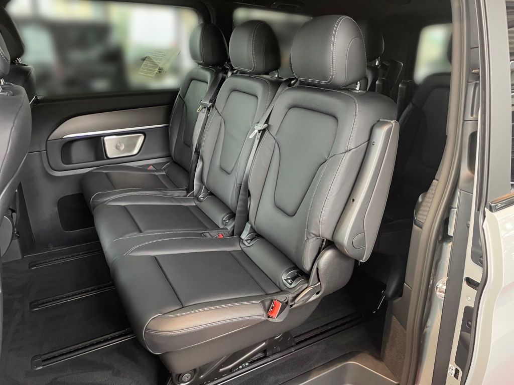 Fahrzeugabbildung Mercedes-Benz V 300 d 4MATIC AVANTGARDE Lang BURM AMG-LINE STH