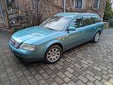 Audi A6 2.4 Avant - - Audi A6 aus 1998: Kombi