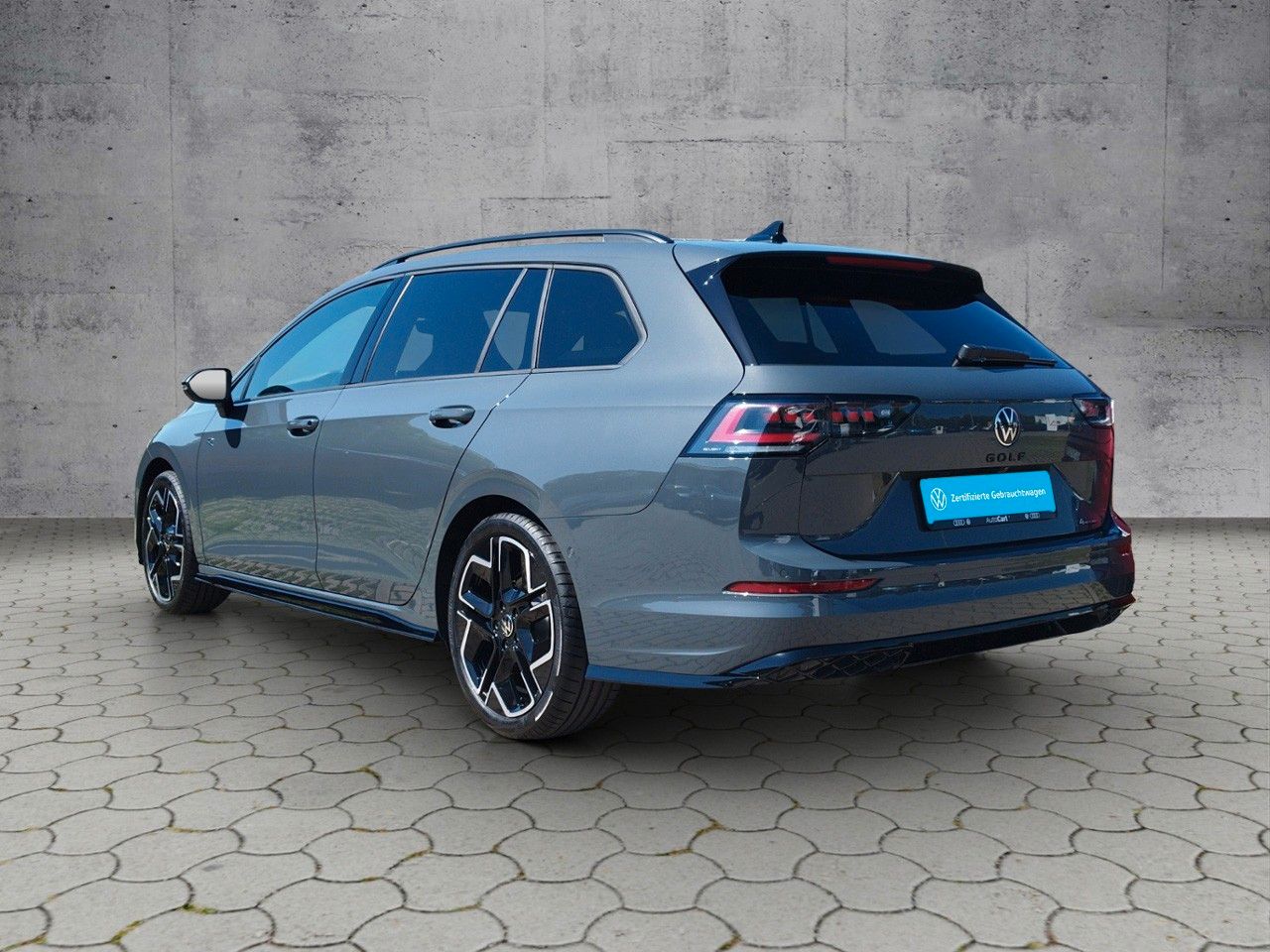 Volkswagen Golf VIII Variant 2.0 TSI 150 kW 4Motion R-Line foto 3