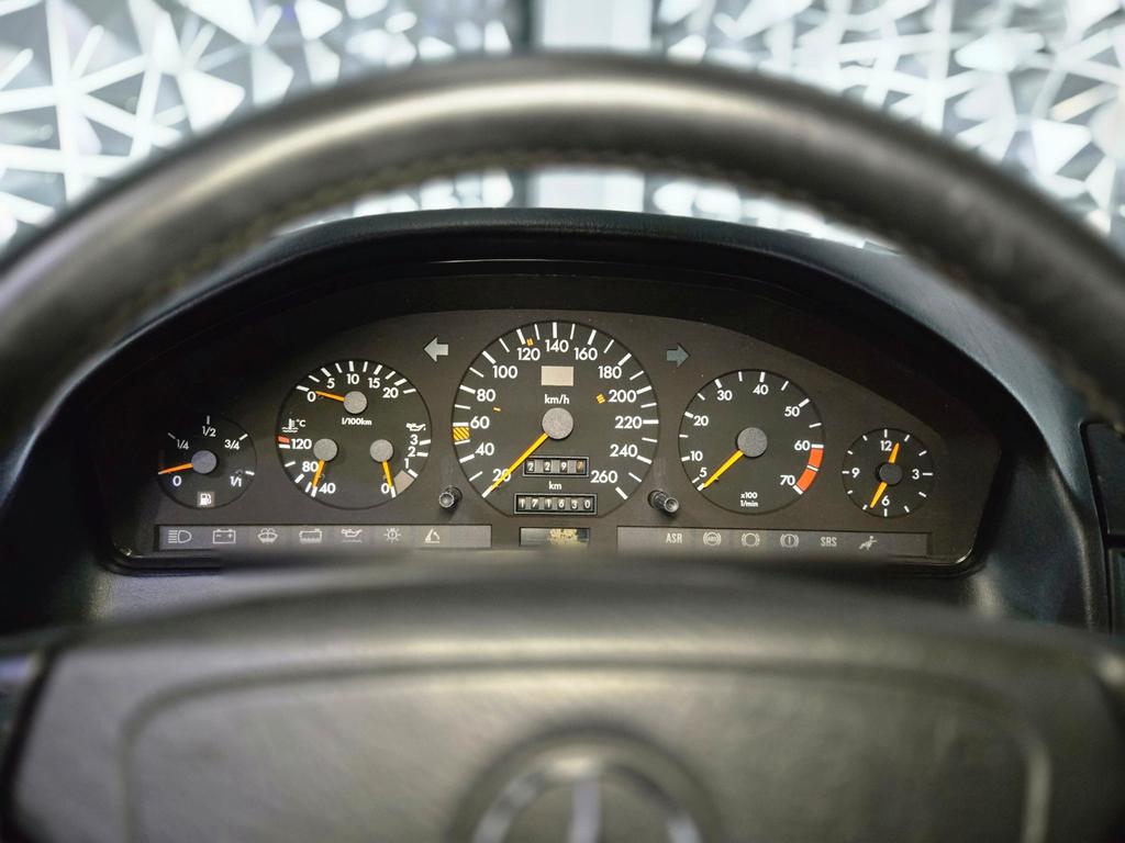 Mercedes-Benz SL 500