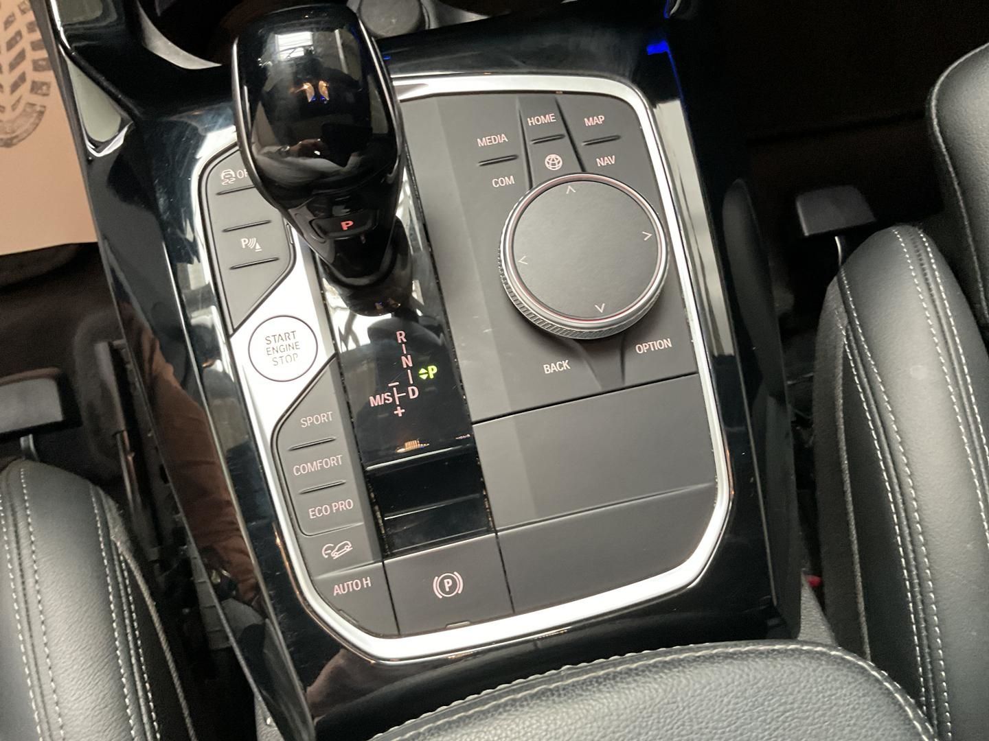 BMW X3 xDrive 20i M Sportpaket Pano Navi Leder LED D foto 13